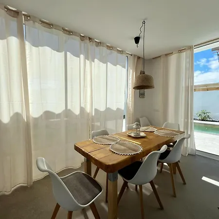 Warung Villa Corralejo